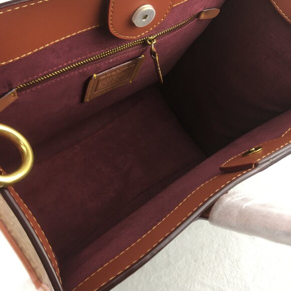 Coach Field Tote In Signature Canvas With Patches - Picture 9 of 11